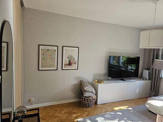 Bildhuggarvägen, Johanneshov - Photo 1