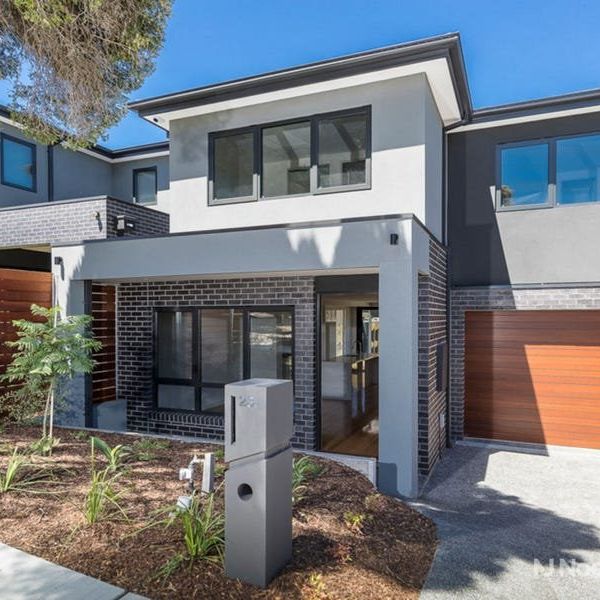 23B Devon Drive, DONCASTER EAST - Photo 1