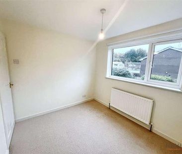 Elmers Green, Skelmersdale, WN8 - Photo 4