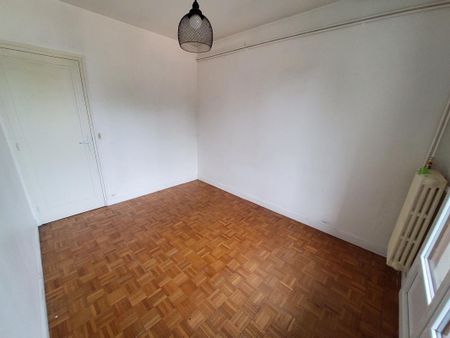 Location Appartement 3 pièces 59m² LIVRY GARGAN 93190 - Photo 2