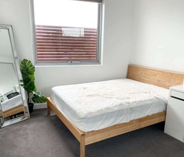 Burwood East - Photo 2