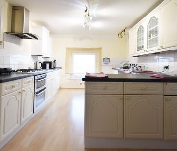 4 bedroom penthouse to rent - Photo 2