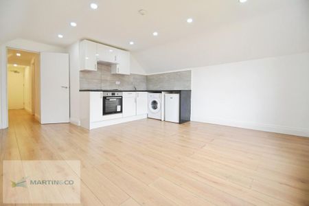 1 bedroom apartment to rent - Photo 2