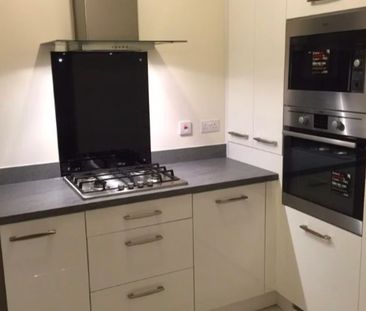 2 Bed Semi-Detached House, Hanson Road, M40 - Photo 3