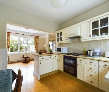 Western Place, Worthing, BN11 3LU - Photo 2