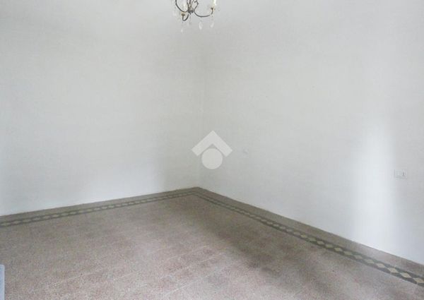 Casa indipendente in affitto