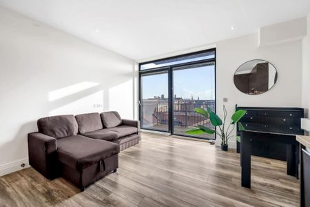 1 bedroom flat to rent - Photo 2