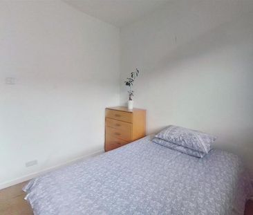 5 bedroom private hall to rent - Photo 6