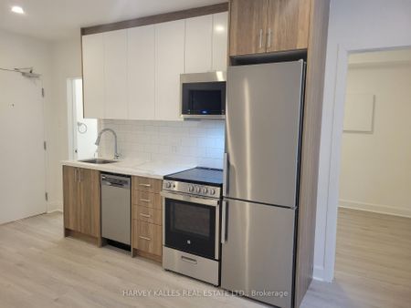 For Lease - 1980 Eglinton Avenue Unit# 2, Toronto, Ontario - Photo 5