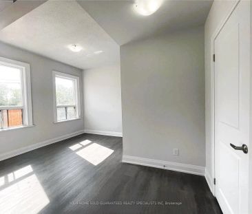 15229 Yonge Street #2 - Photo 1