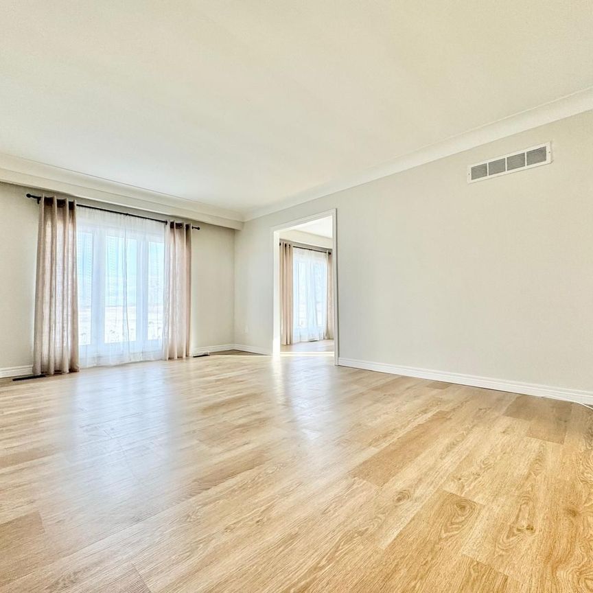 For Lease - 221 First Road, Hamilton, Ontario - Photo 1