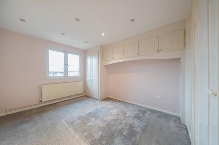 4 bedroom terraced house to rent - Photo 2