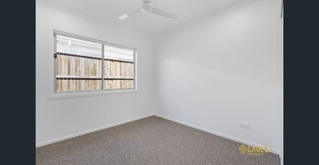 Brand New Spacious Family Home. Ready to Move In - Photo 5