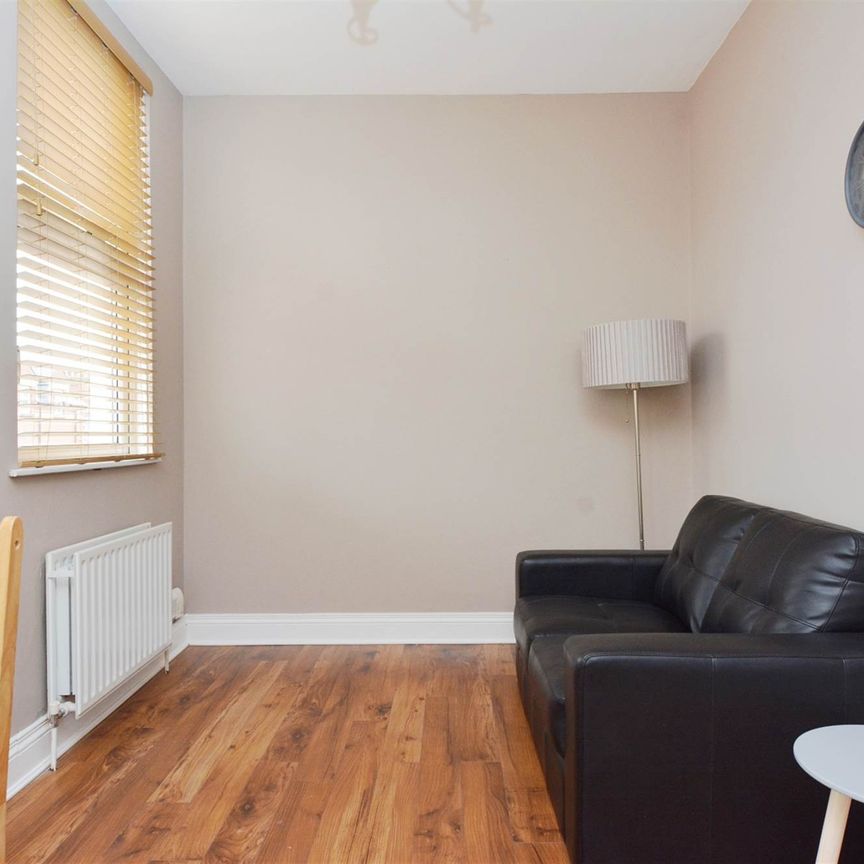5 41 Cromwell Road, BELFAST, BT7 1JX - Photo 1
