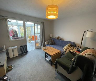 2 bedroom house to rent - Photo 1