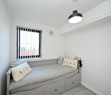 13 Titanic Walk, Ballymacarrett Road, Belfast, BT4 1BT - Photo 1