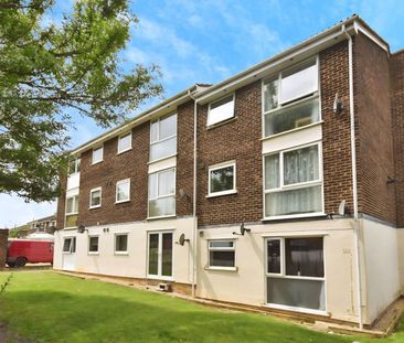 Long Horse Croft, CB11, Saffron Walden - Photo 4