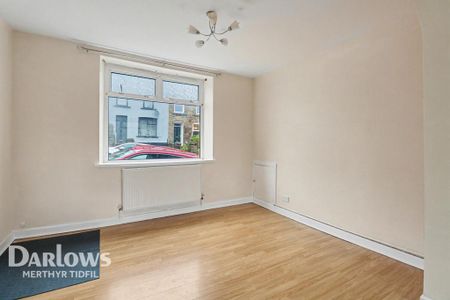 3 bedroom terraced house to rent - Photo 5