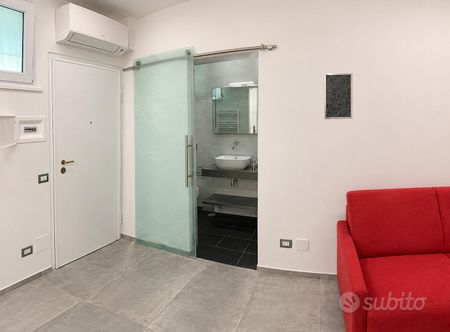 Fidene monolocale arredato con cantina - Photo 5