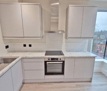 2 bedroom flat to rent - Photo 4