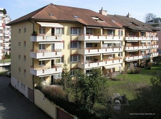 Ensoleillé, en ville, au bord du lac - Foto 1