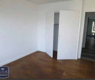 Appartement à louer 3 pièces 77.59m² - Photo 2