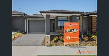 Beautiful Family Home in Wollert - Photo 3