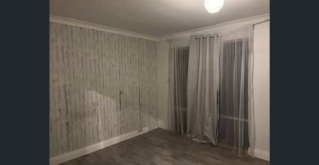 A Comfortable Home with Great Outdoor Space! - Photo 1