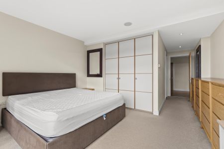 Pulse Apartments, Lymington Road, London NW6 - Photo 4