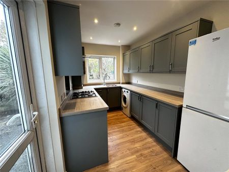 3 bedroom terraced house to rent - Photo 3