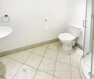 Studio to rent - Photo 6