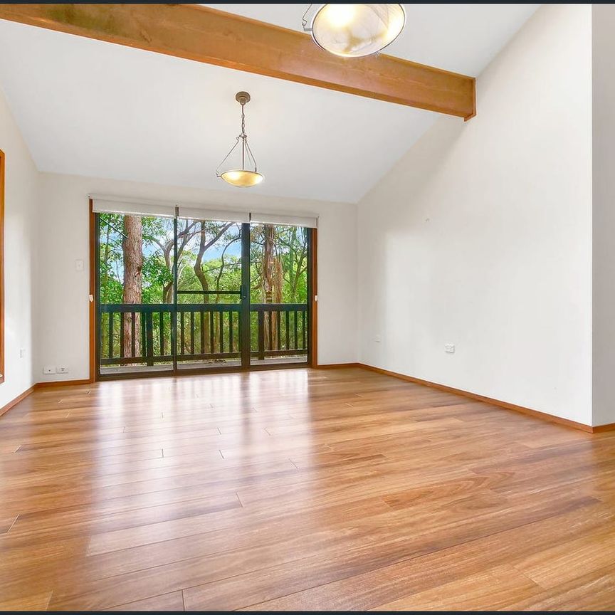 Tranquil Bush Setting & Beautiful Presentation - Photo 1