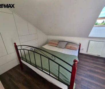 Pronájem podkrovního bytu 3+kk 74 m - Photo 2