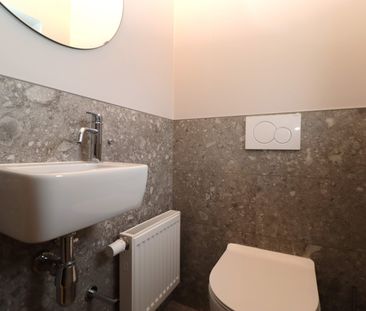 Exklusives Haus mit einzigartigem Blick auf die Talsperre - Photo 1