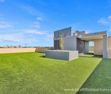 Luxury Spacious 2 bedroom unit - Photo 2