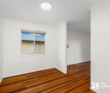 DELIGHTFULLY RENOVATED FAMILY HOME IN ORMISTON - Photo 6