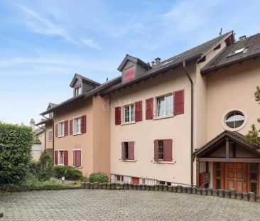 Charmant appartement mansardé avec cheminée - Foto 6