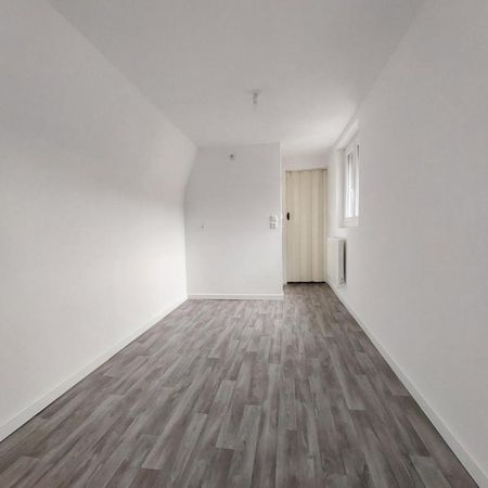 Location Appartement 2 pièces 42m² ELBEUF 76500 - Photo 4