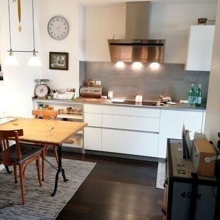 APPARTEMENT 4 PIÈCES À BÂLE - ALTSTADT/KLEINBASEL, MEUBLÉ, TEMPORAIRE - Foto 1