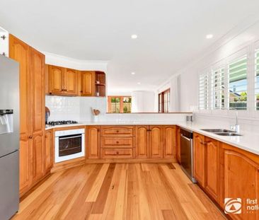 Spacious Family Home in a Sought-After Location - Photo 6