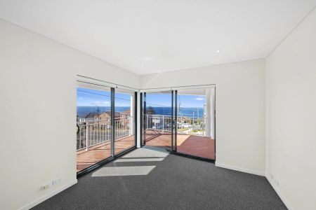 Recently renovated Family home in a Desirable Location boasting water views - Photo 2