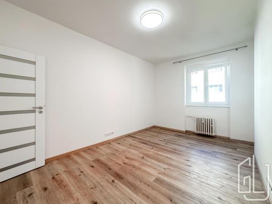 Pronájem bytu 3+1 65 m2 - Fotografie 1