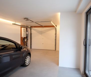 Nieuwe moderne energiezuinige woning met hoogstaande afwerking - Photo 6