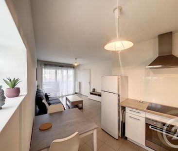 Location Appartement 2 pièces 47m² LE MEE SUR SEINE 77350 - Photo 3