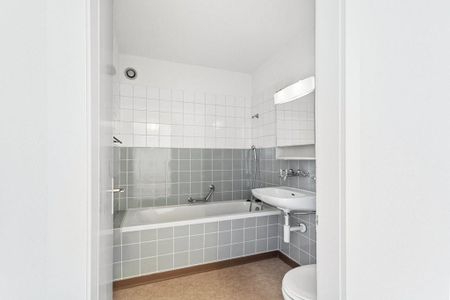 Zentrale und doch ruhige Wohnlage - Foto 4