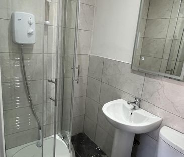 Silverdale Road, Bolton - Photo 6
