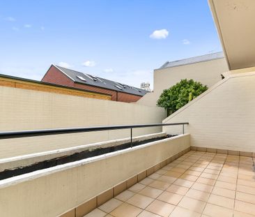 3/46-48 Mallett Street, Camperdown, NSW 2050 - Photo 4