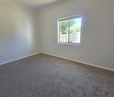 2 Tobruk Crescent - Photo 3