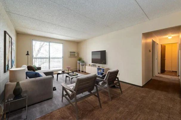 2 Bedroom - Photo 1