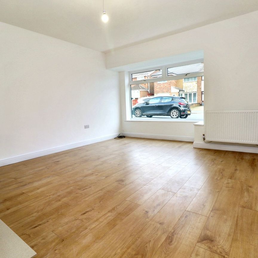 Hinckley Road, St. Helens - Photo 1